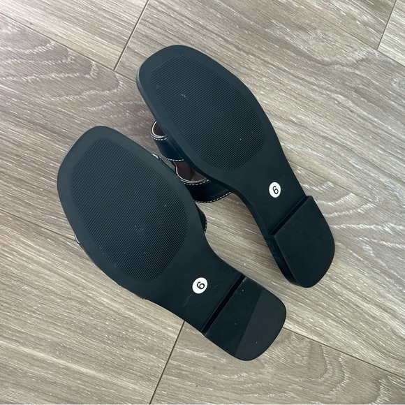 Oran Style Black Slides 6 - Picture 2 of 4